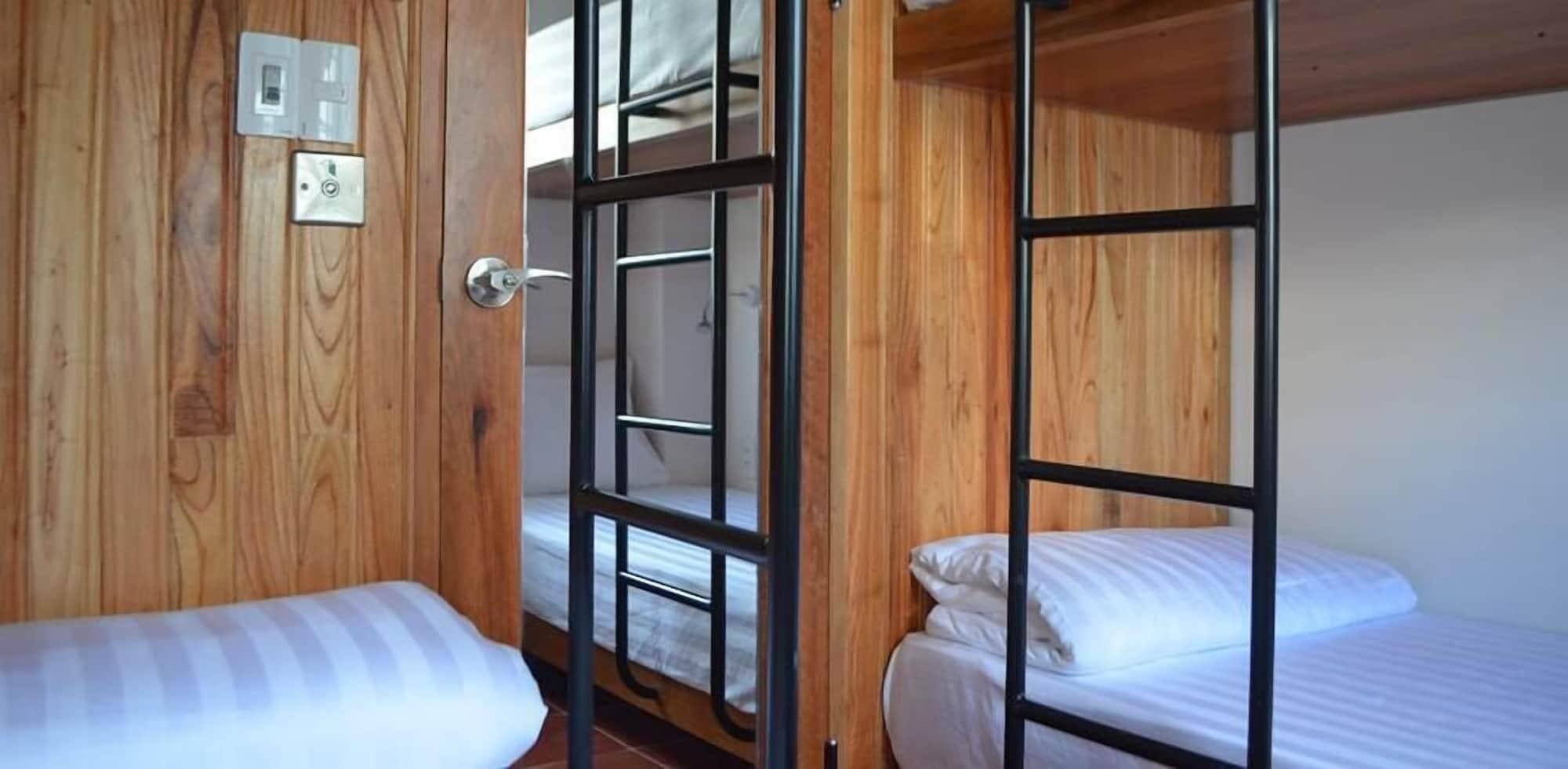 Tabalo Hostel Nha Trang Zewnętrze zdjęcie