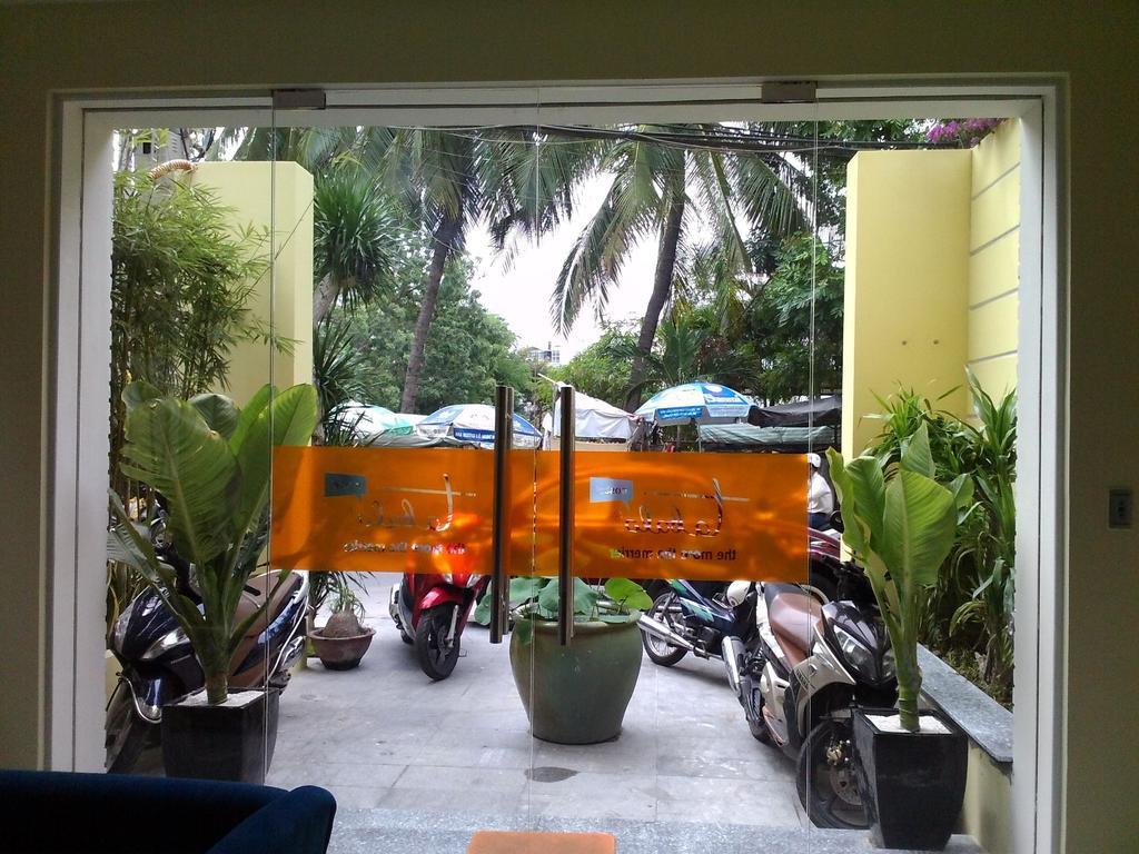 Tabalo Hostel Nha Trang Zewnętrze zdjęcie